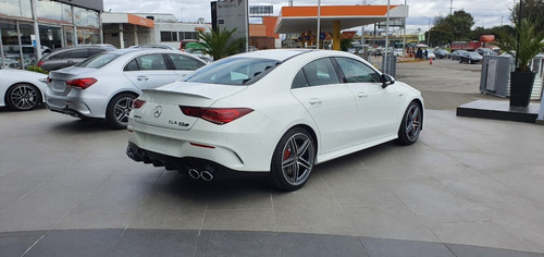 Imagen 5 de 15 de Mercedes Benz Cla45s Amg