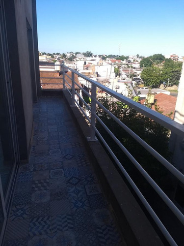 Imagen 7 de 12 de Departamento - Villa Luzuriaga