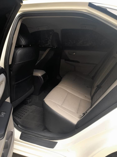 Imagen 7 de 11 de Toyota Camry