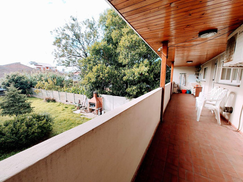 Casa Con Parque, Local Y Cochera En Quilmes
