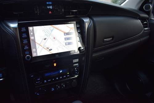 Imagen 12 de 17 de Toyota Sw4 Srx A/t 7 Asientos 2023 0km