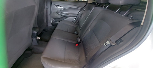 Chevrolet Onix plus 1.0 Lt Turbo 4p