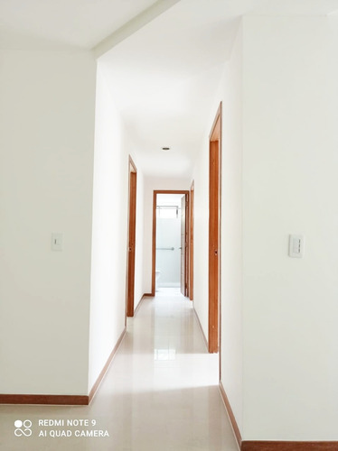 Imagen 6 de 14 de Apartamento En Venta En Sabaneta