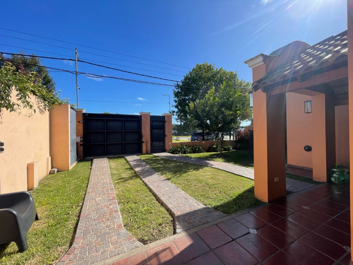 Casa 3 Ambientes En Venta - Pueblo Nuevo - Luján