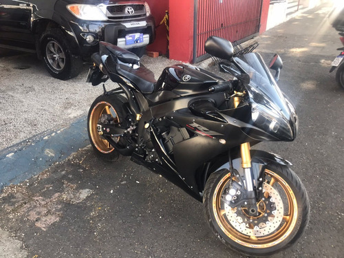 Imagem 4 de 13 de Yamaha Yzf R1