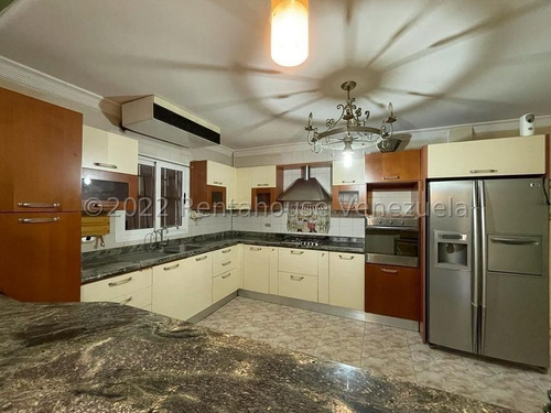 Imagen 18 de 23 de En Venta Espectacular Y Amplia Casa Totalmente Amoblada 04127800070 Mls 23-2243