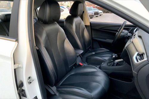 Mg Mg5 2022