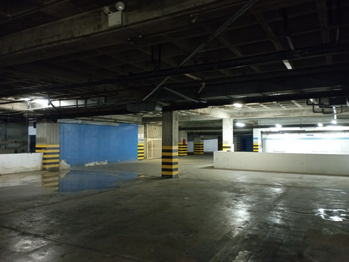 Jc - Venta / Alquiler Local Comercial Pb: 800 M2 + Mezzanina 1720 M2 + Sótano 5.667 M2. Av. Nueva Granada
