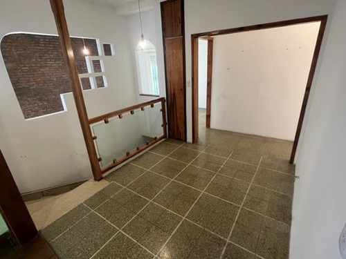 Oficina En Las Lomiitas