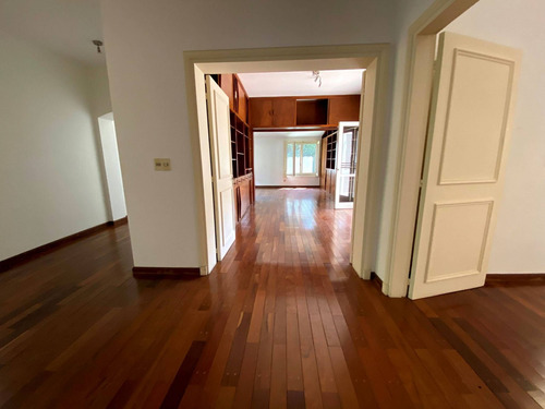 Imagen 4 de 24 de Venta Casa Con 3 Dormitorios, 3 Baã¿â±os, Piscina Y Jardã¿ân En Carrasco Sur A Cuadras De La Rambla