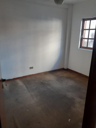 Imagen 15 de 30 de Casa 3 Ambientes Y Galpón Más 6 Habit. Boedo, Tarija 3800