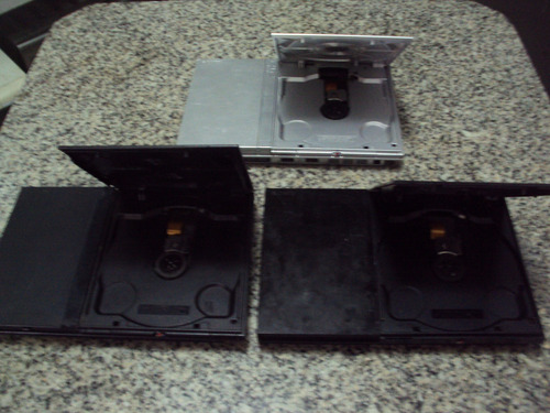 Lote Playstation 2 Slim Com Defeito! Leia O Anuncio! Prateado (Usado)