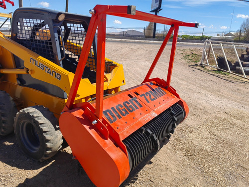 Mulcher Forestal Para Minicargador Triruradora Para Desmonte