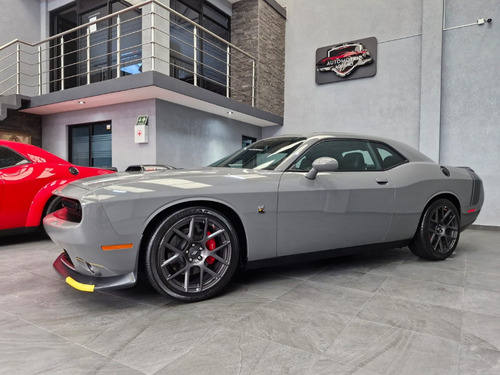 Dodge Challenger 6.5l Sc Pack At