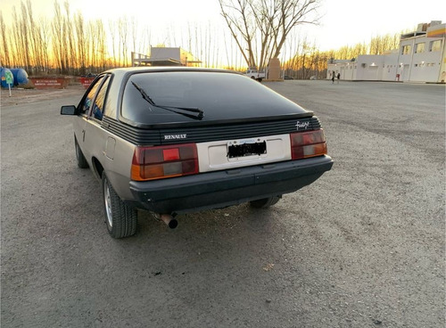 Renault Fuego GTX 2.2