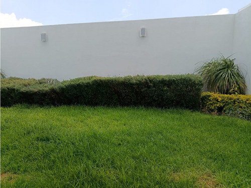 Casa Con Rooftop En Zibatá
