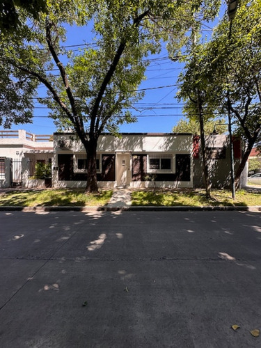 Casa Venta 3 Ambientes Martínez Con Cochera