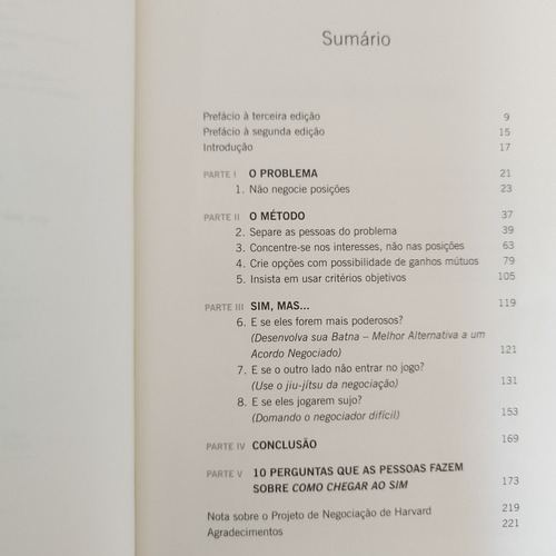 Livro Como Chegar Ao Sim. - Livro Praticamente Novo. - Sem Grifos Ou Rasuras. - Lido Apenas Por Mim! (Usado)