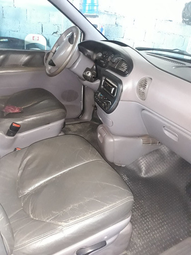 Chrysler Caravan 1998 2.4 Se 5p