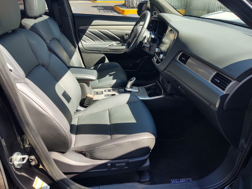 Imagen 13 de 15 de Mitsubishi Outlander Lim. Phev Hibrida At