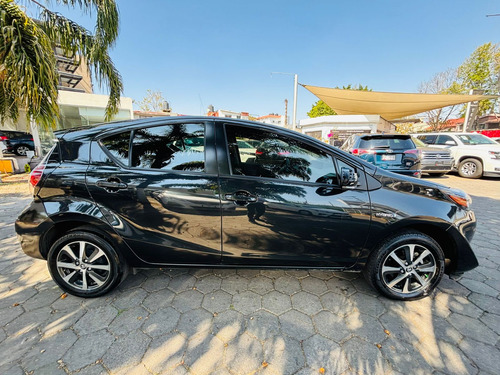 Toyota Prius 1.5 C