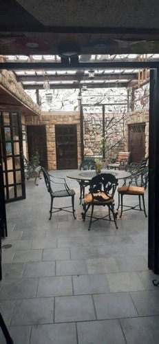 Imagen 13 de 22 de Vendo Casa 450m2 6h/5b/3p Cumbres De Curumo 6123