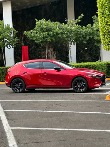 Mazda Mazda 3 2.5T Signature Hatchback At