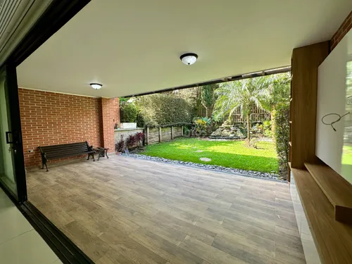 Casa En Arriendo En Tres Esquinas. Cod A775993