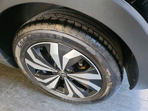 Volkswagen T-Cross 1.4 250 TSI TOTAL FLEX HIGHLINE AUTOMÁTICO
