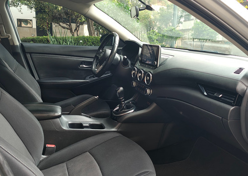 Nissan Sentra 2.0 Advance Mt