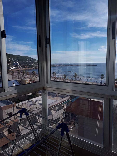 Apartamento Frente Al Mar En El Centro De Piriapolis