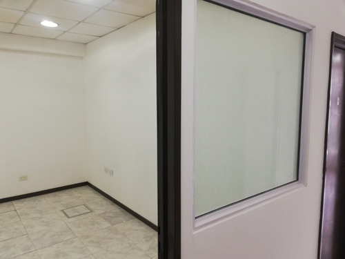 Oficinas Usos Multiples Centro De Monte Grande A Estrenar