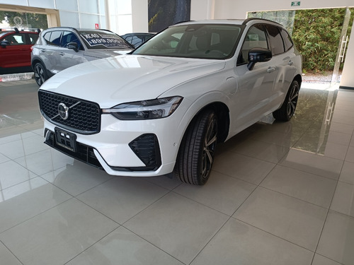 Volvo Xc60 Ultimate  Dark 2024