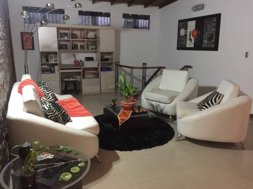 Imagen 6 de 15 de Casa Dos Niv La Macarena Sur Los Teques