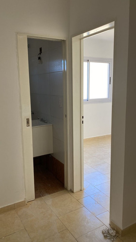 Imagen 12 de 20 de Venta - Duplex: 3 Amb. 83,60 M² - Dr. Ceraso Al 1100 - Saenz Peña