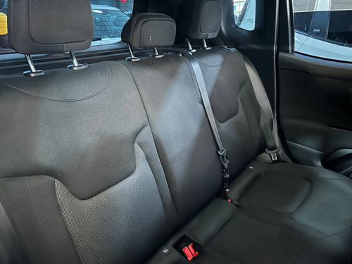 Jeep Renegade 1.8 16V FLEX LONGITUDE 4P AUTOMÁTICO