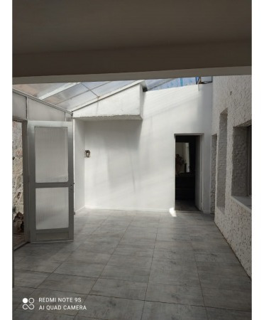 Oportunidad!! Depto. Pasillo. Dos Dormitorios, Reciclado A Nuevo. Patio. Humberto Primo 1700