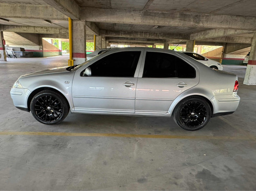 Volkswagen Bora 1.8 Highline T Tiptronic Cuero