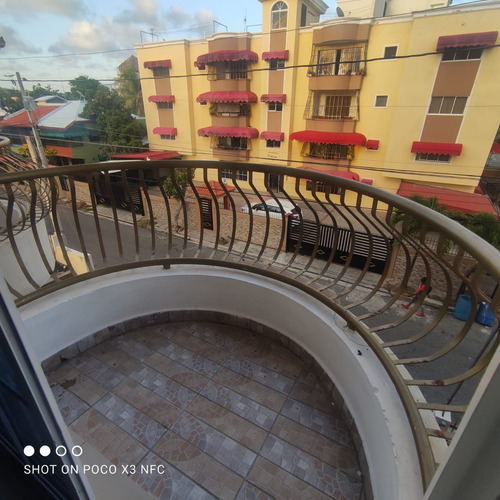 Vendo Amplios Apartamentos En Los Frailes 1 Muy Buenos 