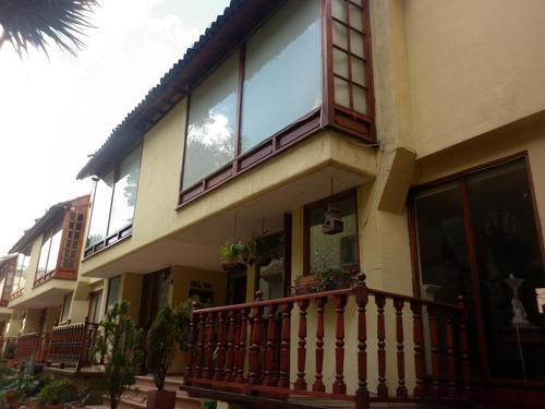 Casa En Venta En Bogotá. Cod V280