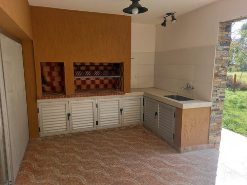 Casa 4 Dormitorios En Miralagos