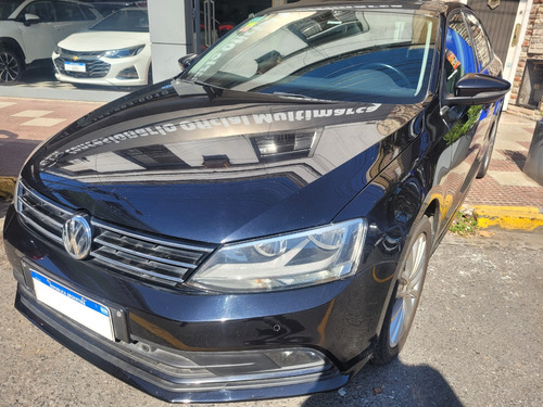 Volkswagen Vento 1.4t condortline dsg