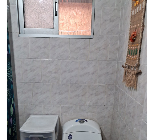 Venta Casa En Gran Terreno Ubicada En Macul. $280.000.000.-