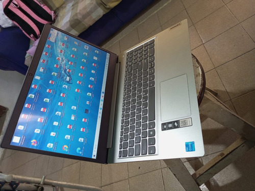 Laptop Lenovo