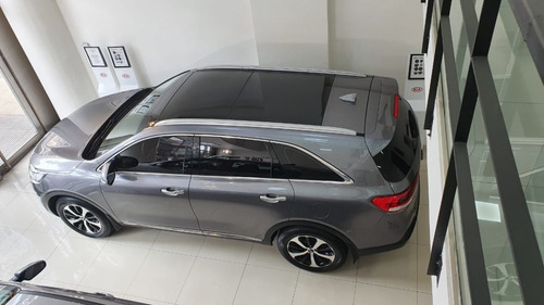 Imagen 5 de 15 de Kia Sorento Crdi 4x4 Full