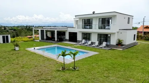 Venta De Linda Casa Campestre Con Diseño Moderno En La Mesa De Los Santos Santander, Ideal Tanto Para Vivir Como Para Invertir