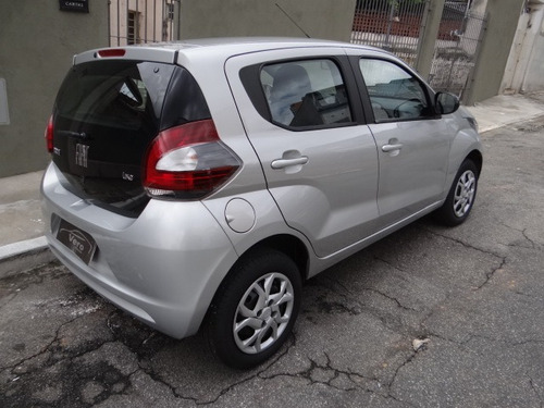 Fiat Mobi Like 1.0 Flex Prata Completo 2017