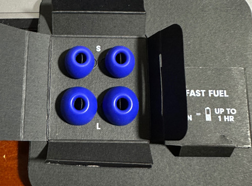 Auriculares Beats Studio Buds Azul