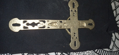 Crucifijo De Bronce Puro Casi Sin Uso (Usado)