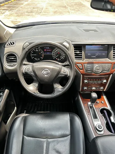 Nissan Pathfinder 3.5 R52 Exclusive